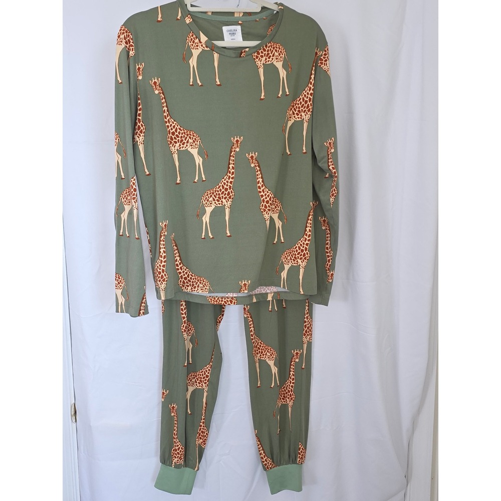 Chelsea Peers Giraffe Print Pajama Set Long Sleeve Top and Jogger Pants Medium